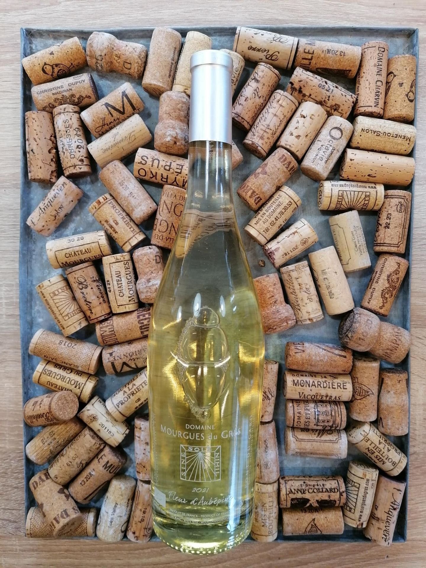 Vin blanc. Fleur d’aubépine